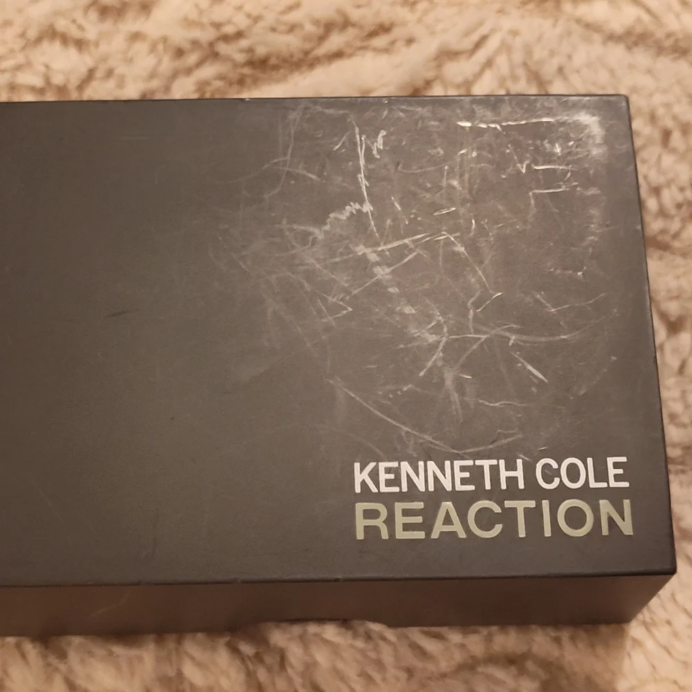 NEW! Kenneth Cole Cuff Links